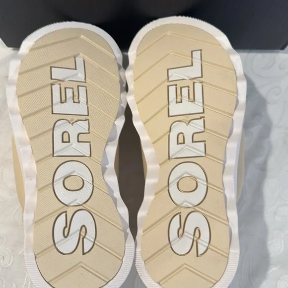 Sorel Viibe Slingback Sandal. Ladies 8. - Picture 12 of 15